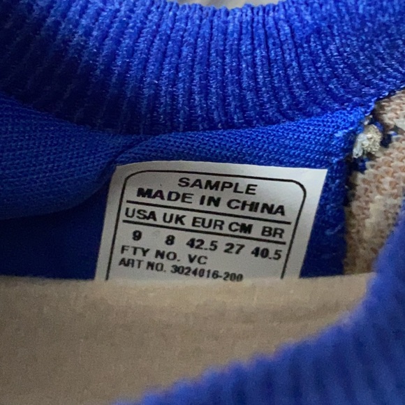 Under Armour Flow Velociti SE, M9/W10.5, Khaki and Royal blue - Picture 3 of 5